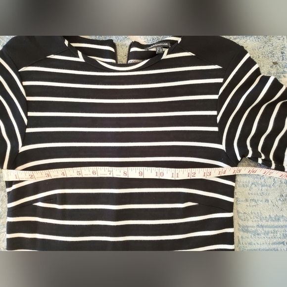 WAREHOUSE Bodycon Nautical Black /White striped Pockets Summer Knit Dress Sz 4-6 - Picture 10 of 13